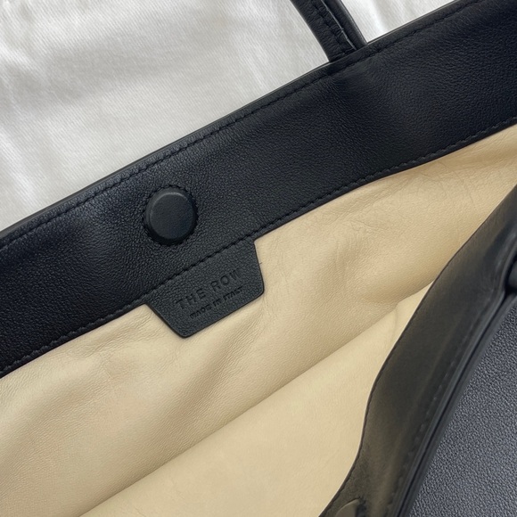 The Row Elegant Black Tote - Picture 4 of 6